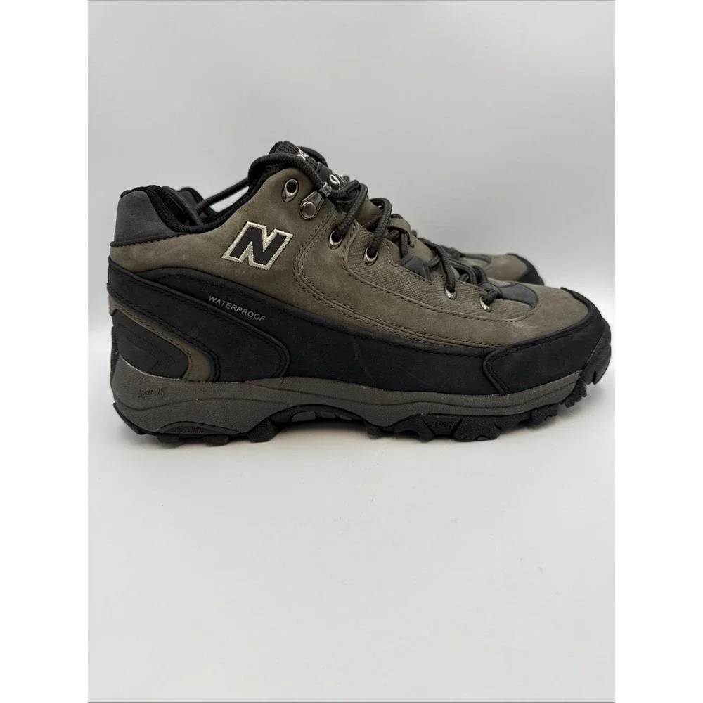 NOS New Balance 975 Country Walking Shoe Waterproof Women's 9 B New With‎ Box